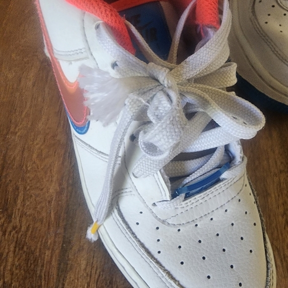 Nike Air Force 1 LV8 GS Offset Swoosh White Red Blue DX1787-100 Kids 4Y - Picture 13 of 15